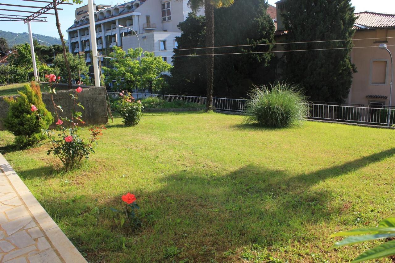 Apartments With A Parking Space Lovran, Opatija - 7705 Ngoại thất bức ảnh